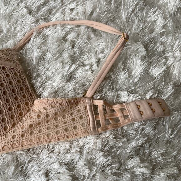 Victoria's Secret Very Sexy Push Up 32 C Nude Lace Weave Texture - Picture 7 of 8